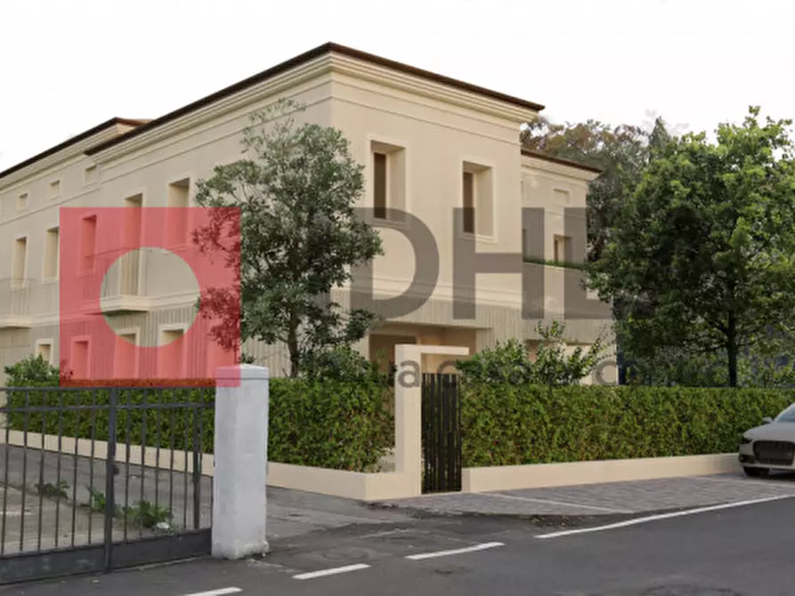 Immagine 5 di Casa bifamiliare in vendita  a Treviso