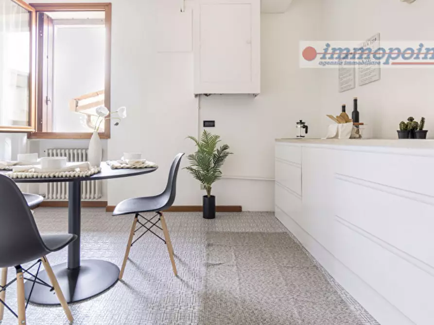 Immagine 9 di Appartamento in vendita  a Bassano Del Grappa