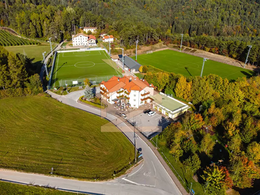 Immagine 1 di Hotel in vendita  in Località Masen a Giovo