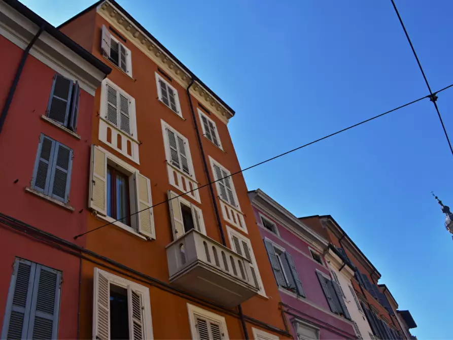 Immagine 2 di Negozio in vendita  in Strada Repubblica a Parma