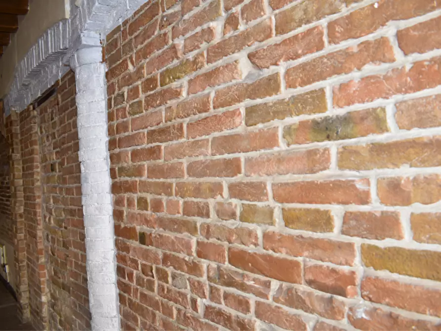 Immagine 9 di Negozio in vendita  in Strada Repubblica a Parma