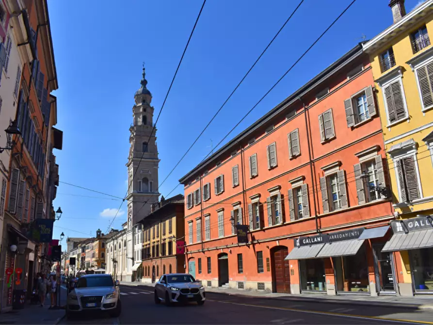 Immagine 21 di Negozio in vendita  in Strada Repubblica a Parma