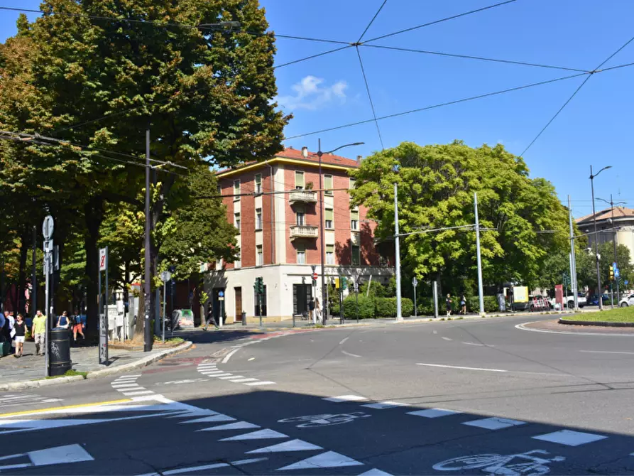 Immagine 27 di Negozio in vendita  in Strada Repubblica a Parma