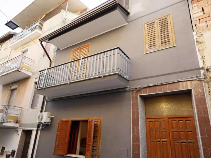 Immagine 2 di Casa indipendente in vendita  in via Ducezio n.23 a Palagonia