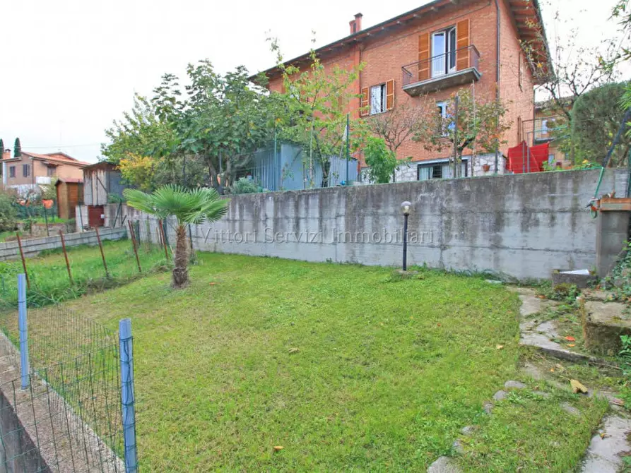 Immagine 25 di Appartamento in vendita  in Via Monte Bianco a Torrita Di Siena