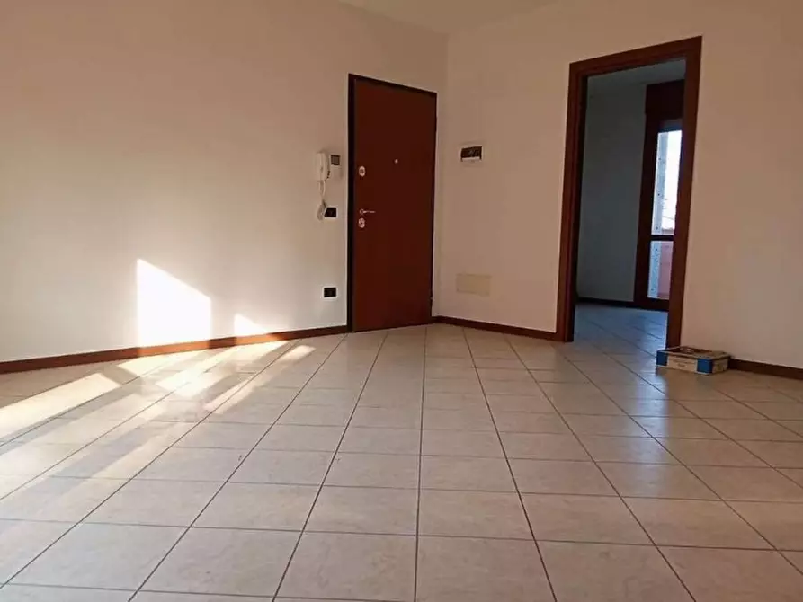 Immagine 3 di Appartamento in affitto  a Verona