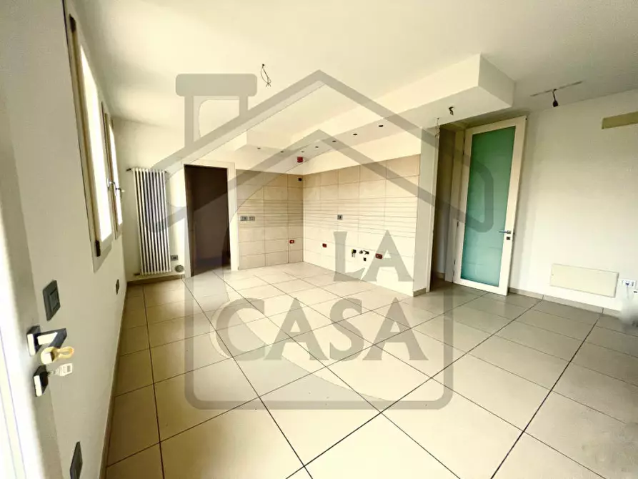 Immagine 1 di Appartamento in vendita  in Via Isonzo a Montegrotto Terme