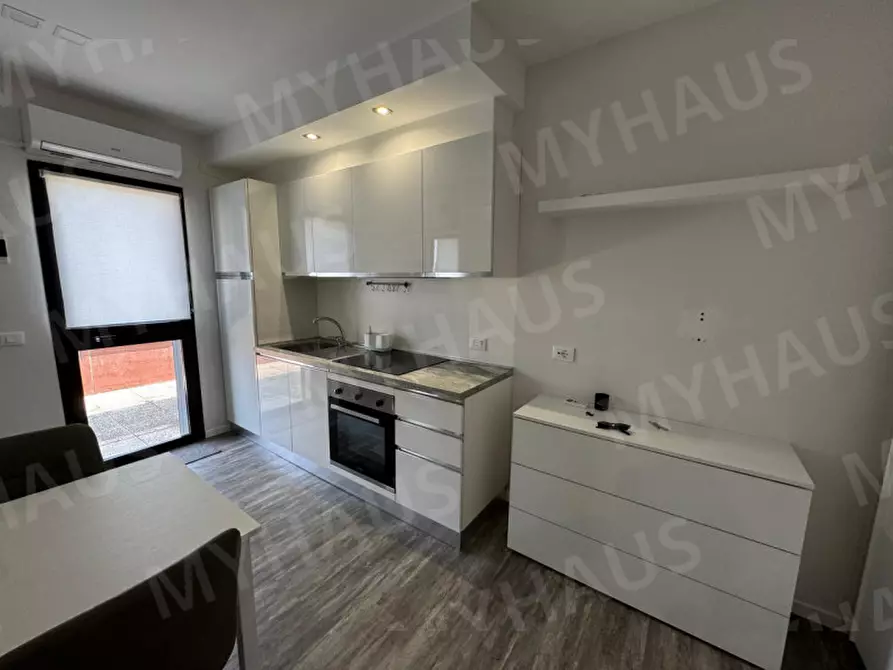 Immagine 5 di Appartamento in vendita  in Viale Raffaello Sanzio 36 a Cesenatico