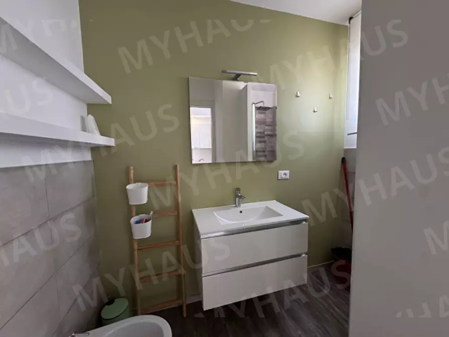 Immagine 9 di Appartamento in vendita  in Viale Raffaello Sanzio 36 a Cesenatico