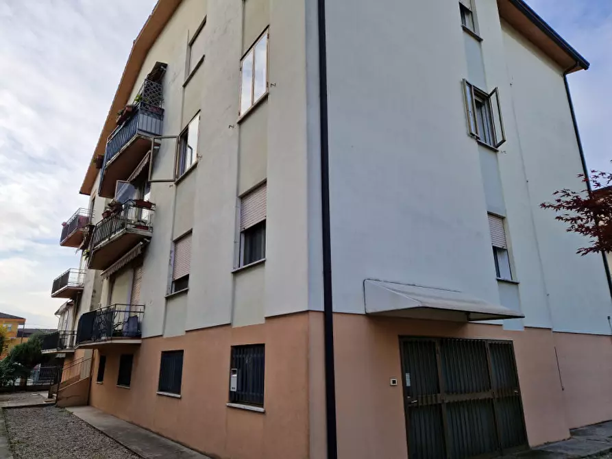 Immagine 1 di Appartamento in vendita  in Via Silvio Pellico a Selvazzano Dentro
