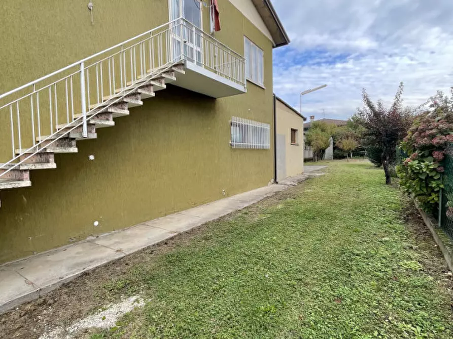 Immagine 2 di Casa indipendente in vendita  in via roma a Ponso
