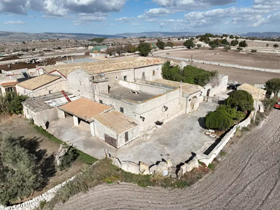 Immagine 10 di Rustico / casale in vendita  in Contrada Bussello a Modica