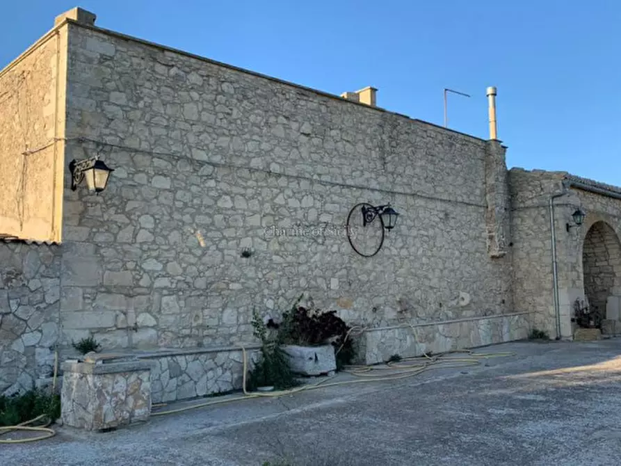 Immagine 17 di Rustico / casale in vendita  in Contrada Bussello a Modica