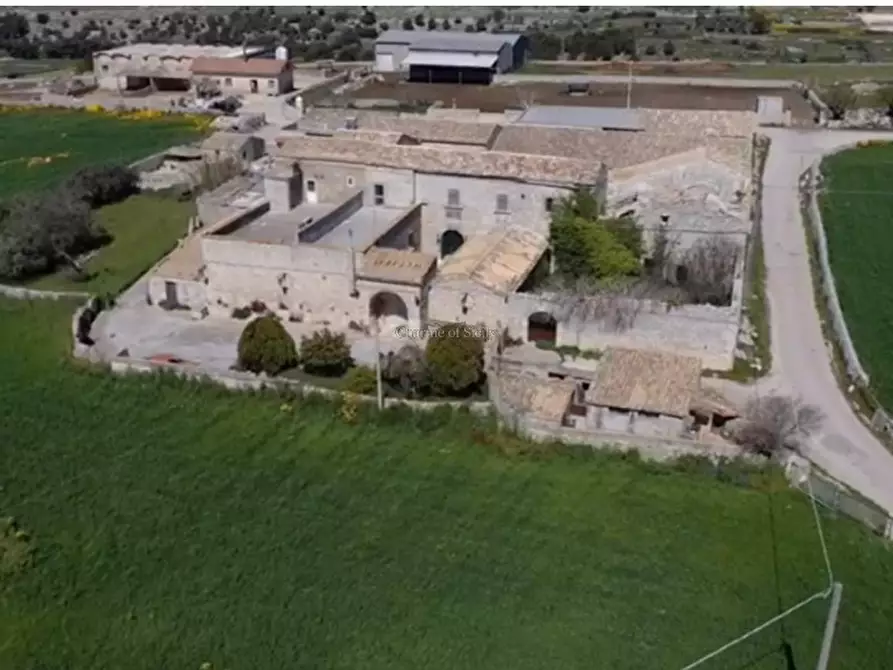 Immagine 57 di Rustico / casale in vendita  in Contrada Bussello a Modica