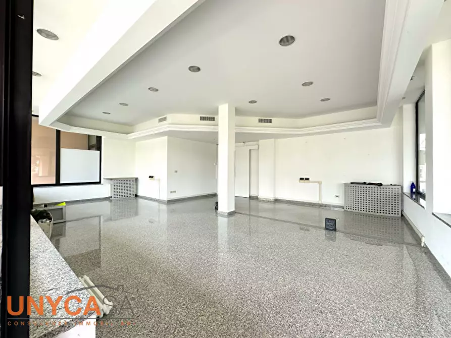 Immagine 8 di Negozio in affitto  in Via Roma a Selvazzano Dentro