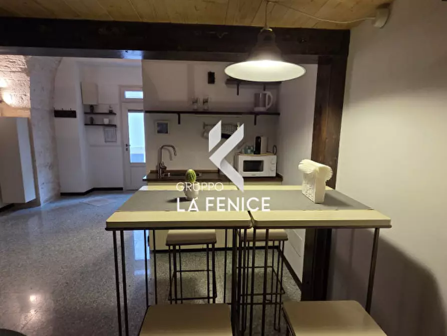 Immagine 10 di Monolocale in vendita  in Via Giovanni Basile a Locorotondo