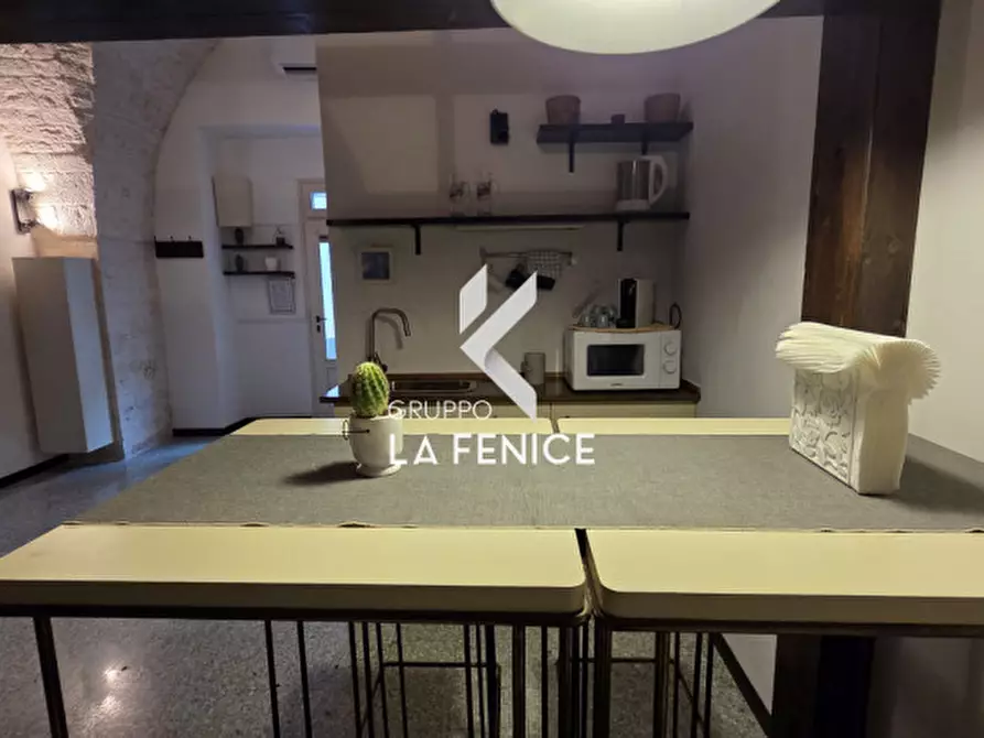 Immagine 13 di Monolocale in vendita  in Via Giovanni Basile a Locorotondo