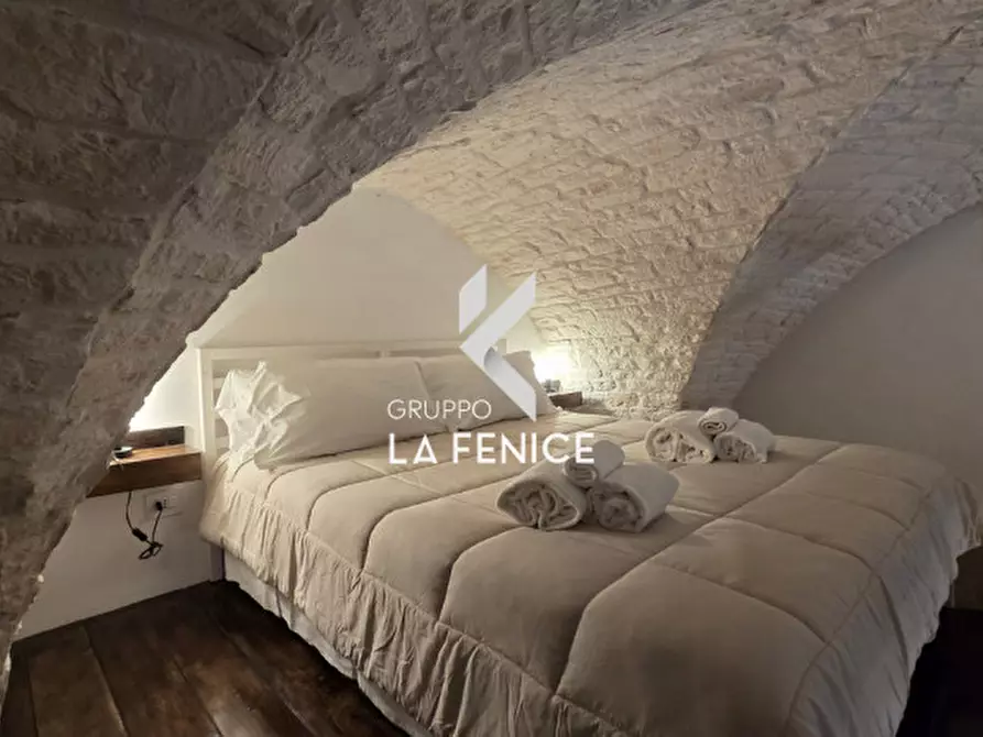 Immagine 23 di Monolocale in vendita  in Via Giovanni Basile a Locorotondo