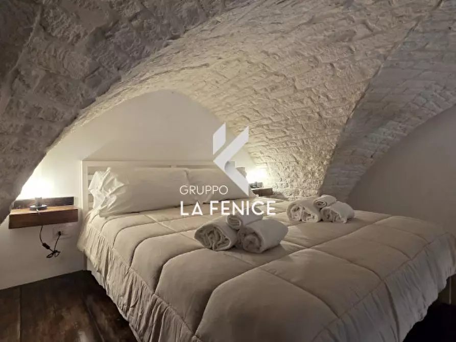 Immagine 24 di Monolocale in vendita  in Via Giovanni Basile a Locorotondo