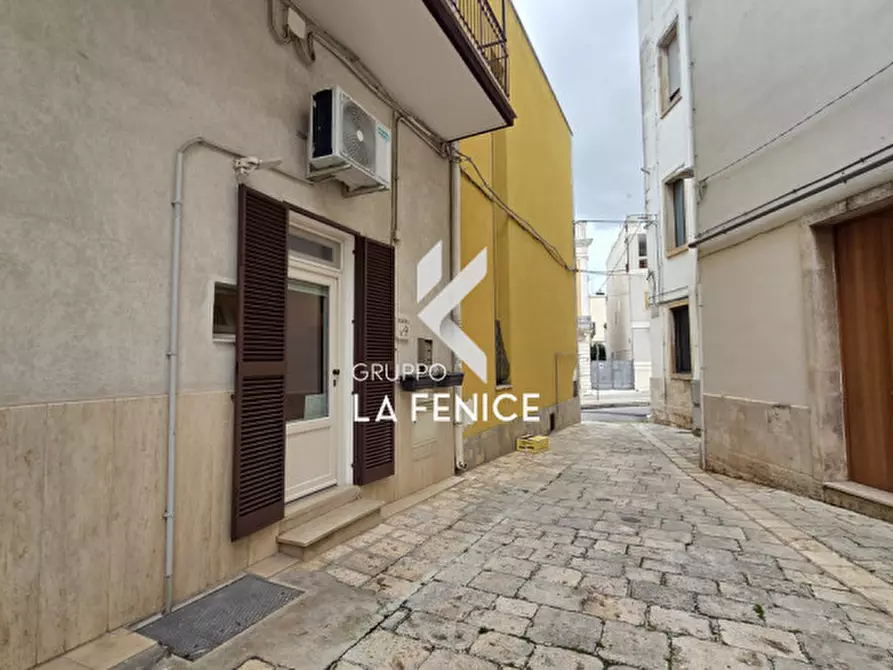 Immagine 32 di Monolocale in vendita  in Via Giovanni Basile a Locorotondo