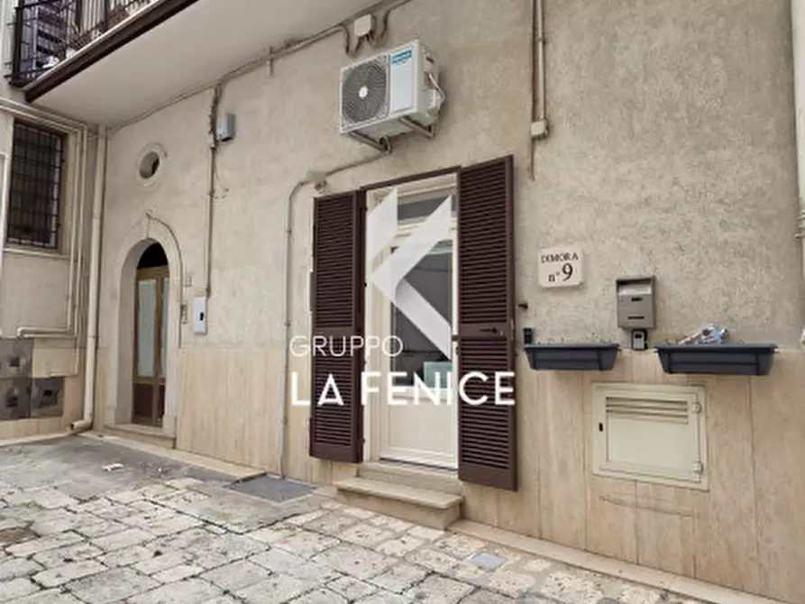 Immagine 35 di Monolocale in vendita  in Via Giovanni Basile a Locorotondo