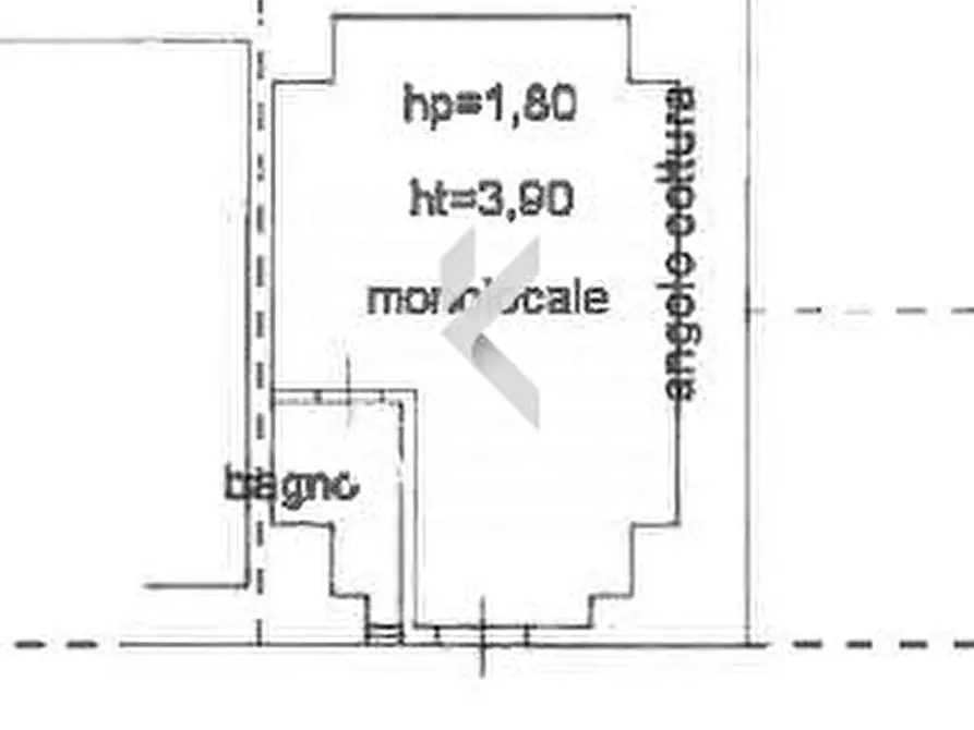 Immagine 37 di Monolocale in vendita  in Via Giovanni Basile a Locorotondo