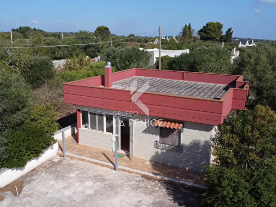 Immagine 1 di Villa in vendita  in strada cupina a Martina Franca