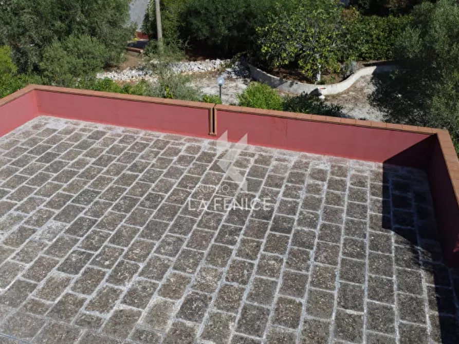 Immagine 5 di Villa in vendita  in strada cupina a Martina Franca