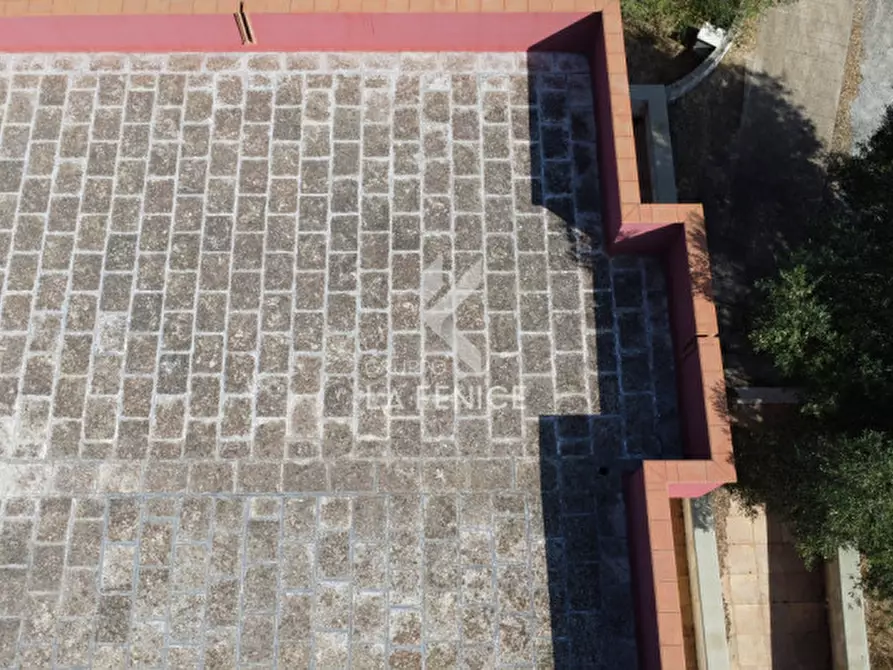 Immagine 6 di Villa in vendita  in strada cupina a Martina Franca