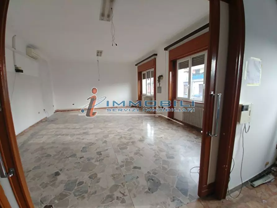 Immagine 20 di Ufficio in affitto  in VIA GALLARATE a Milano