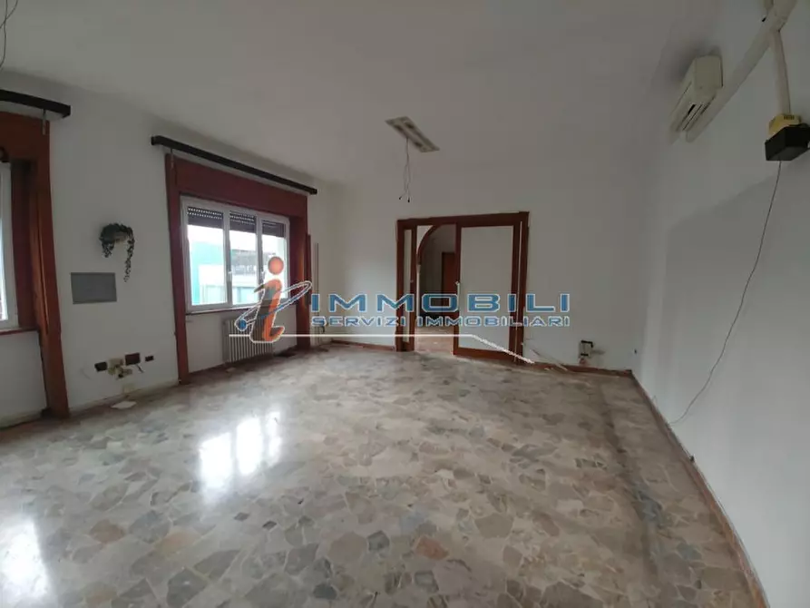 Immagine 24 di Ufficio in affitto  in VIA GALLARATE a Milano