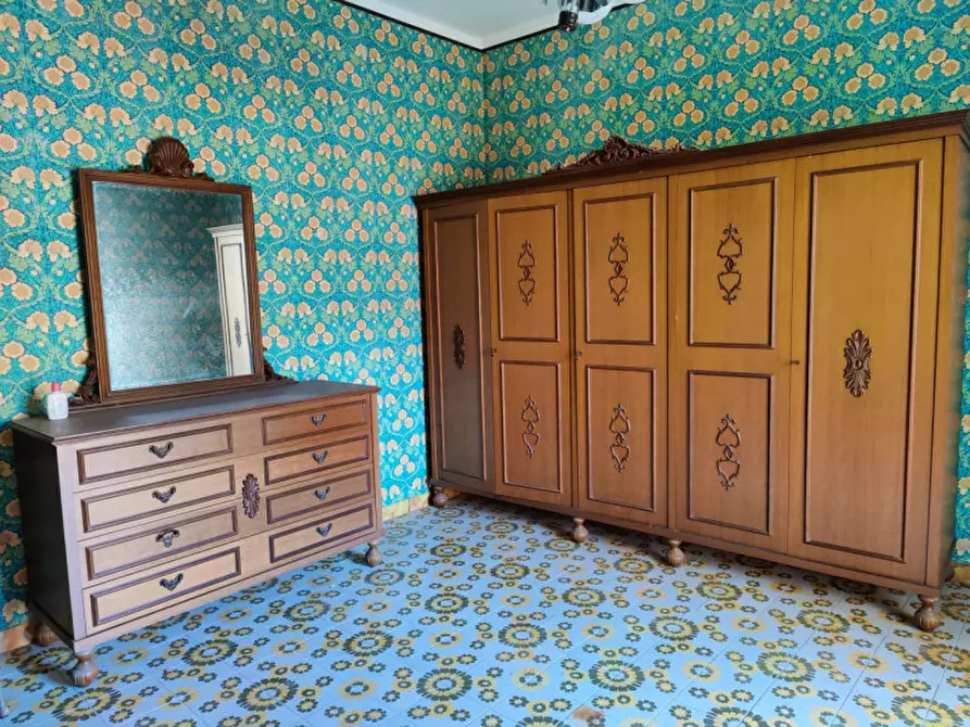 Immagine 11 di Palazzo in vendita  in Via Vicolo delle fate a Padula