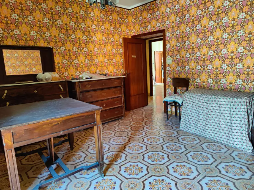 Immagine 15 di Palazzo in vendita  in Via Vicolo delle fate a Padula