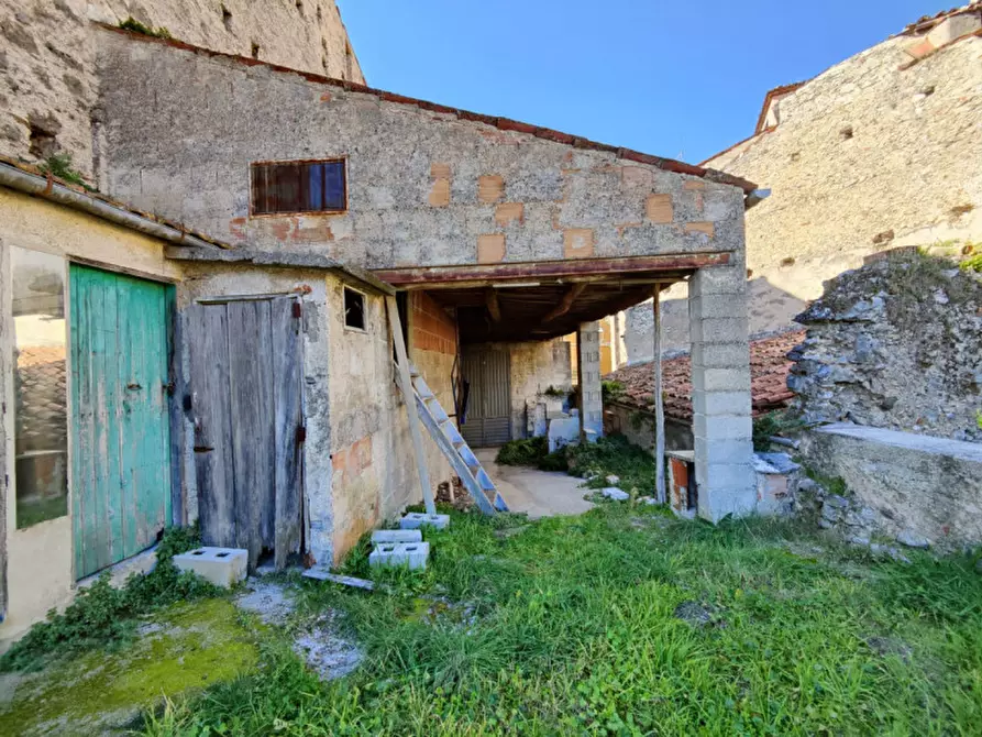 Immagine 18 di Palazzo in vendita  in Via Vicolo delle fate a Padula