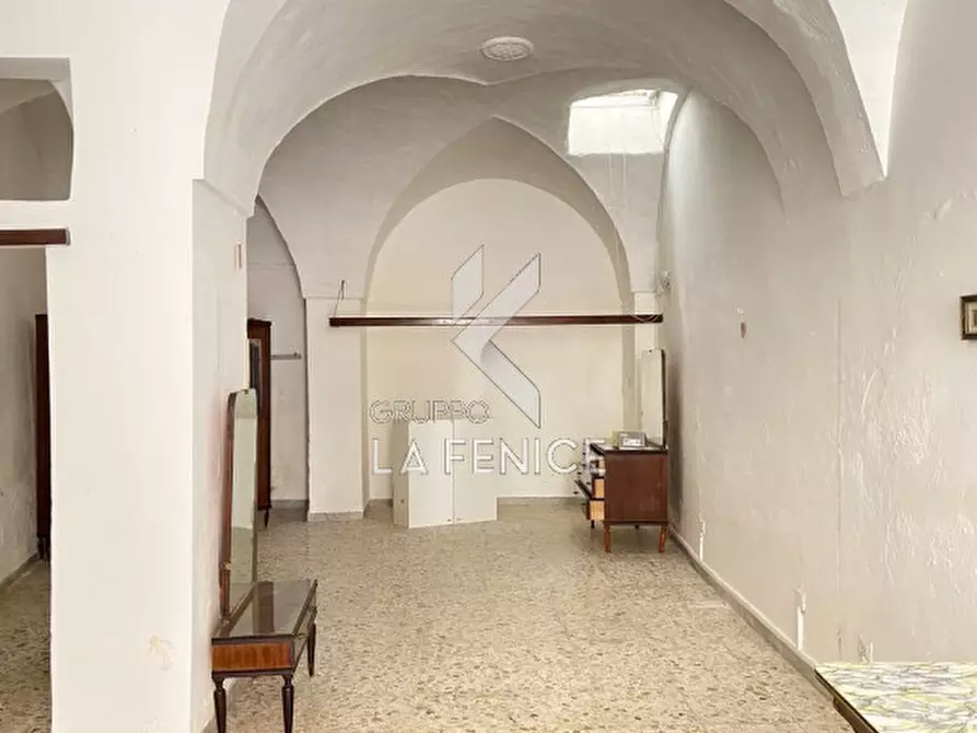 Immagine 6 di Casa indipendente in vendita  in via conte ugolino, 8 a Martina Franca