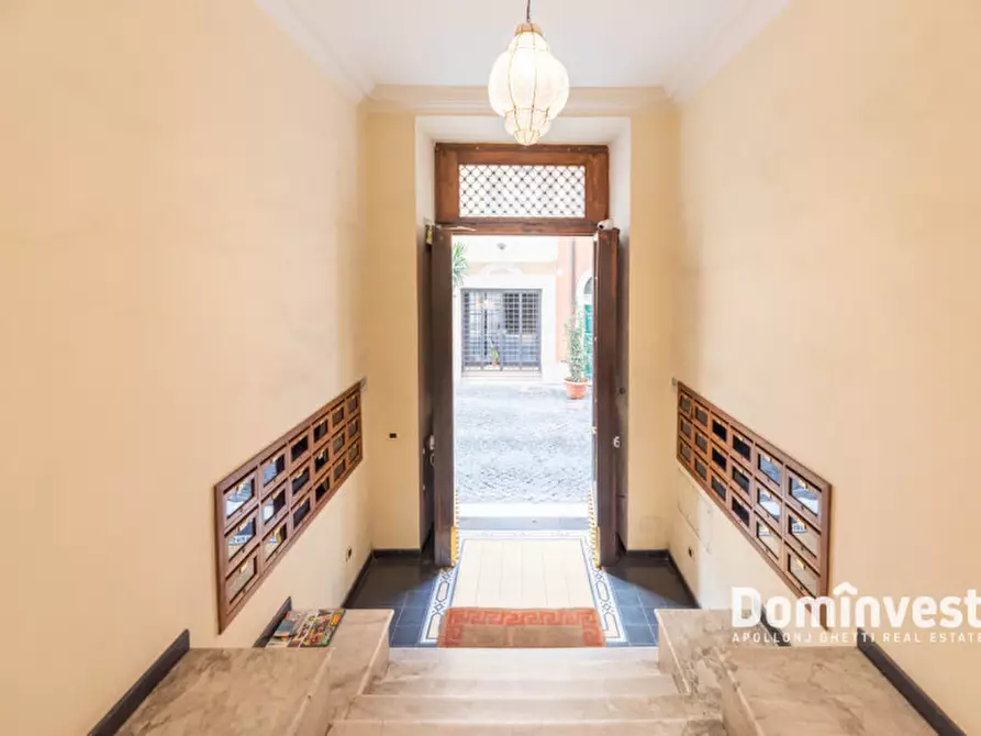 Immagine 38 di Appartamento in affitto  in VIA DELLA CISTERNA a Roma