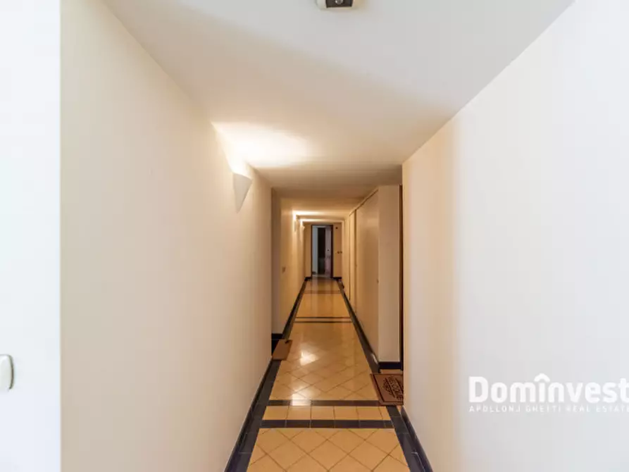 Immagine 48 di Appartamento in affitto  in VIA DELLA CISTERNA a Roma