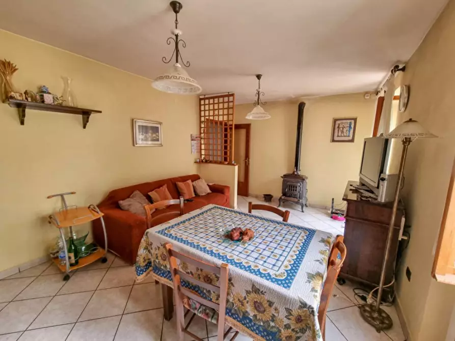 Immagine 4 di Appartamento in vendita  in San Donato in Taviglione a Sassocorvaro Auditore