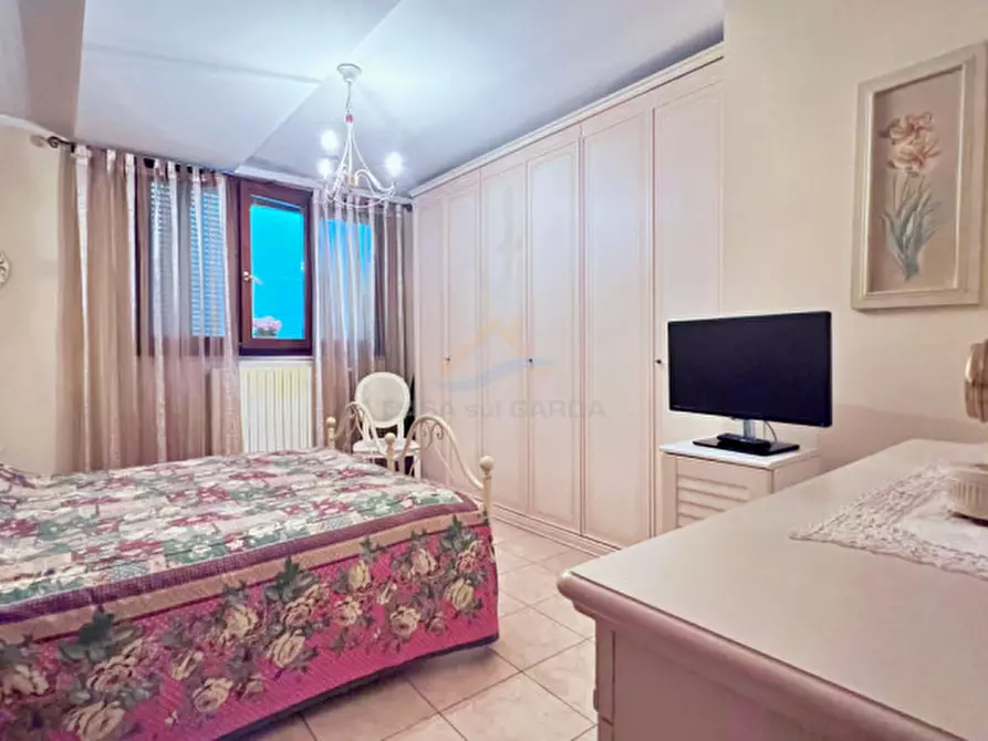 Immagine 24 di Villetta a schiera in vendita  in Via Grezze a Desenzano Del Garda