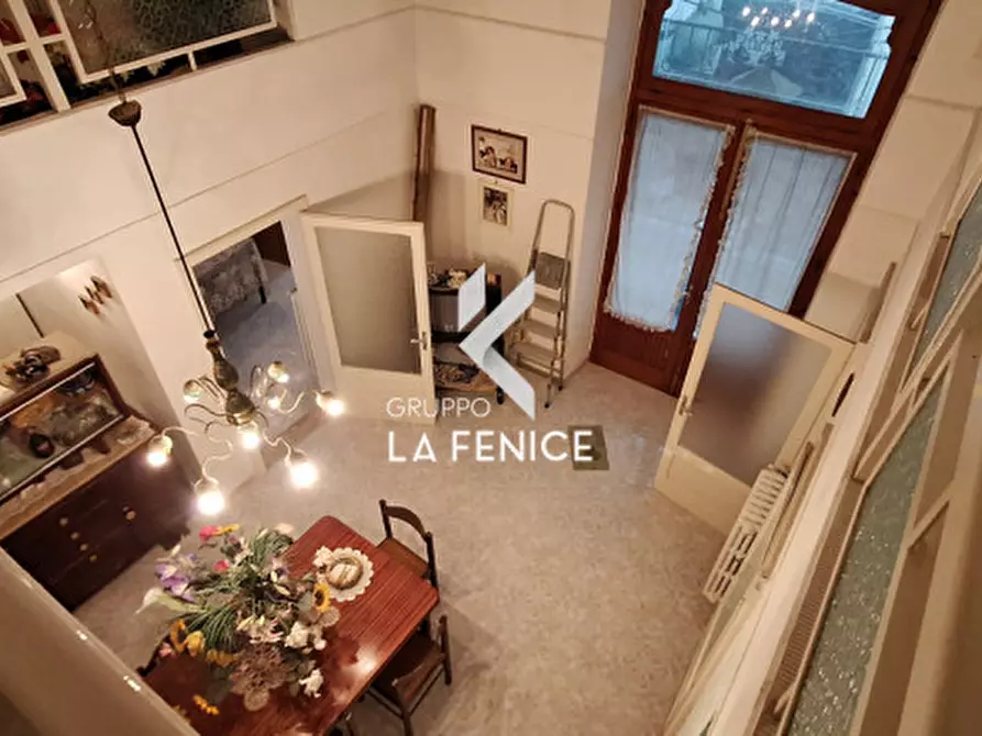 Immagine 23 di Casa indipendente in vendita  in via Vittorio Veneto a Locorotondo