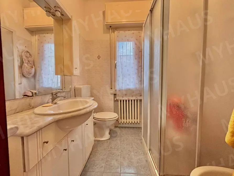 Immagine 29 di Appartamento in vendita  in viale mantegna 17 a Cesenatico