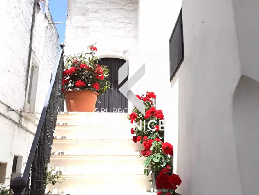 Immagine 3 di Casa indipendente in vendita  in VIA ANTONIO PAPALE a Locorotondo