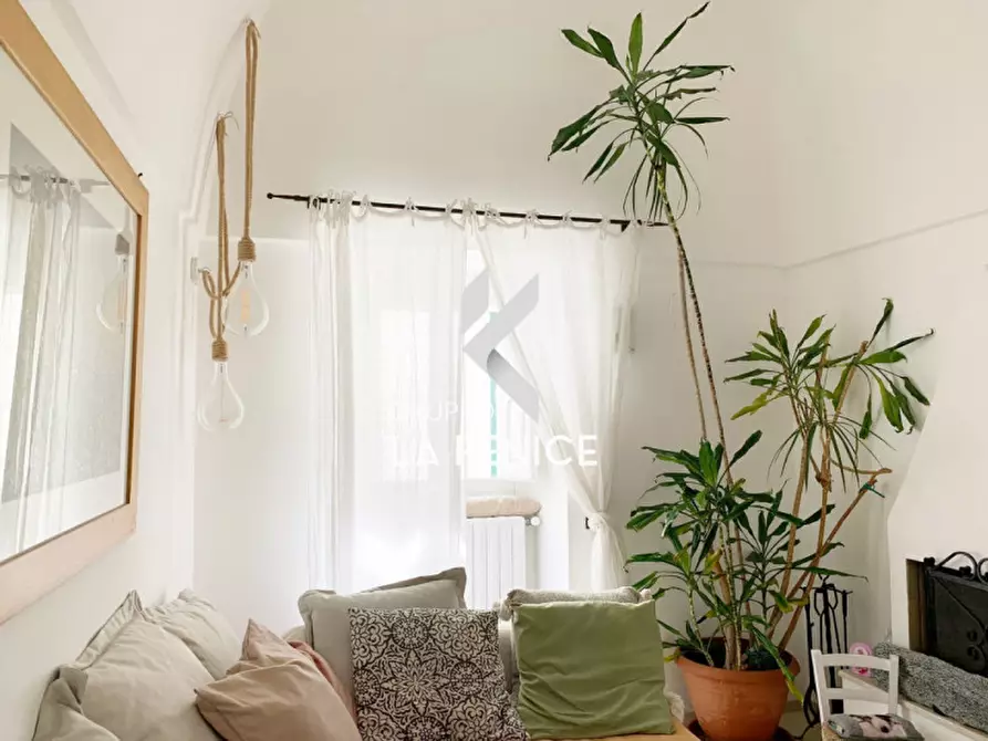 Immagine 4 di Casa indipendente in vendita  in VIA ANTONIO PAPALE a Locorotondo