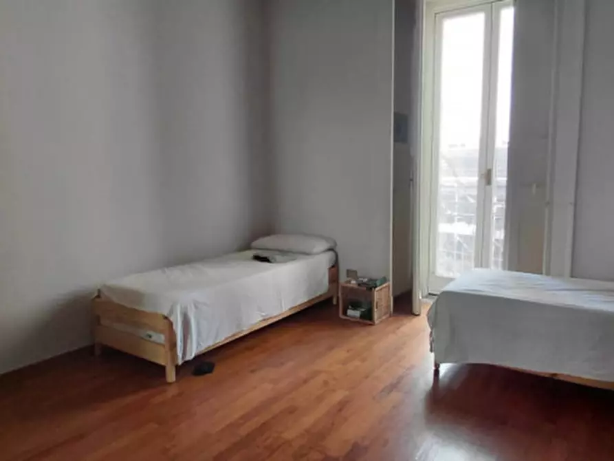 Immagine 50 di Appartamento in affitto  in Piazza Amedeo a Napoli