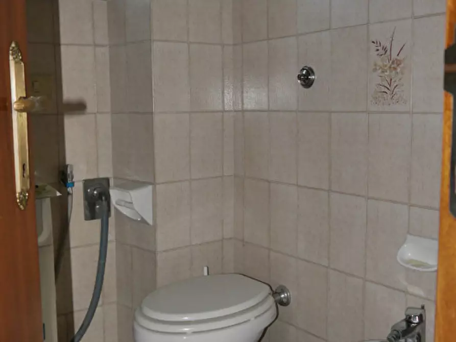 Immagine 8 di Casa indipendente in vendita  in VIA CASTELLO a Barbara