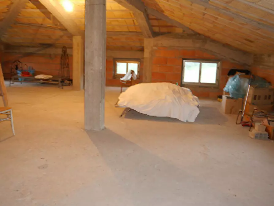 Immagine 12 di Casa indipendente in vendita  in VIA CASTELLO a Barbara