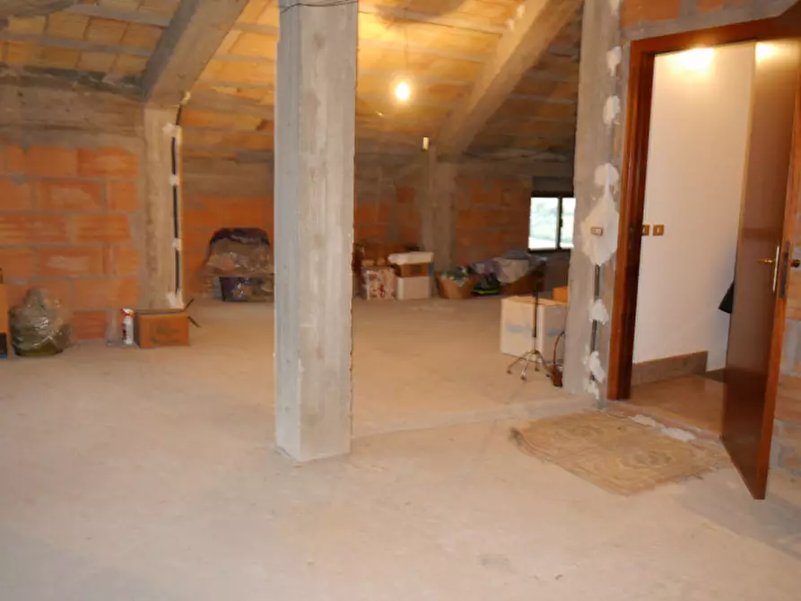 Immagine 14 di Casa indipendente in vendita  in VIA CASTELLO a Barbara