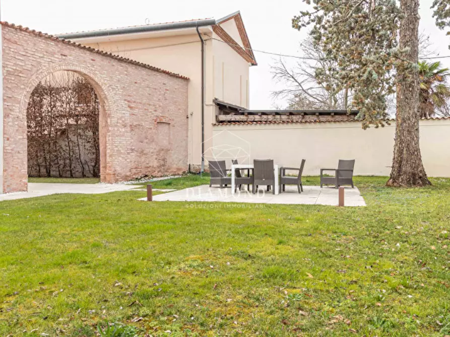 Immagine 25 di Villetta a schiera in affitto  in Via Giuseppe Mazzini Falzè di Trevignano a Trevignano