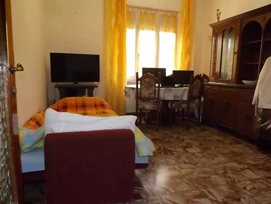 Immagine 10 di Appartamento in vendita  a Senigallia