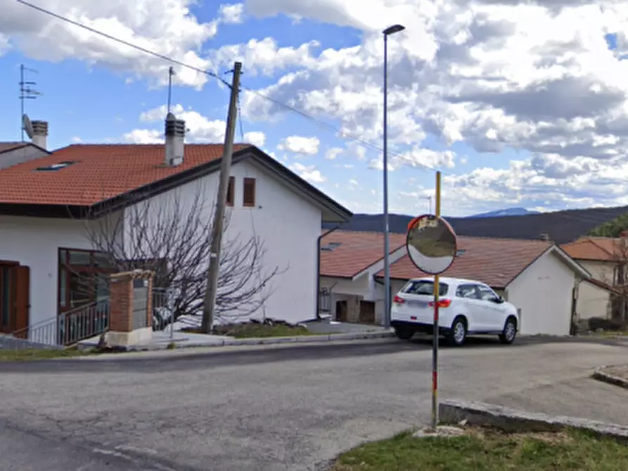 Immagine 5 di Villetta a schiera in vendita  in Via Roberto Rossellini a Vastogirardi